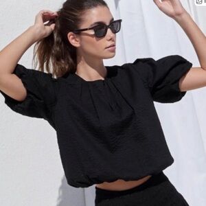 AYR Japanese Crinkle Cotton Puff Sleeve Bubble Hem Cropped Top Size Large